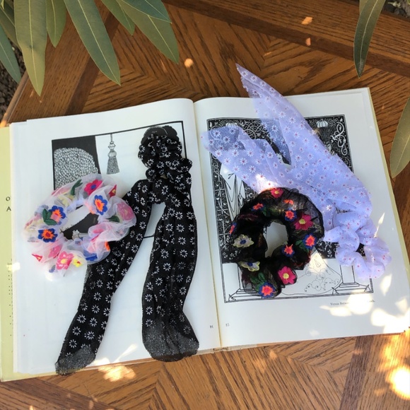 Lizard Queenz Closet - Picture 3 of 8